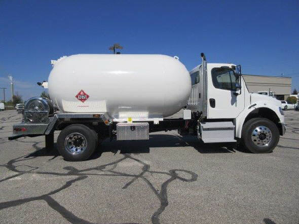 2016 Freightliner M2106 2016 Freightliner M2106