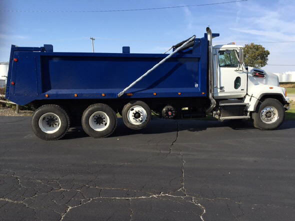 2015 Western Star 4700SF 2015 Western Star 4700SF