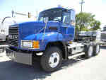 2003 Mack CH613