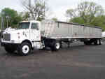 2013 Dakota Grain Hopper