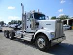 2011 Kenworth W900