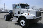 2004 Peterbilt 330