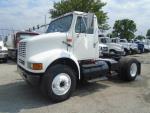 2000 International 8100