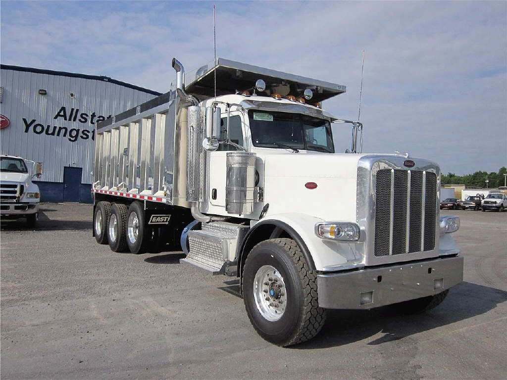 2013 Peterbilt 388