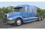 Used 2004 Freightliner Columbia for Sale
