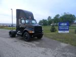 2000 International 8100