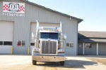 2010 Peterbilt 389
