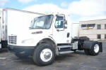 2003 Freightliner BUSINESS CLASS