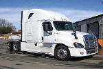 2015 Freightliner CA12564SLP - CA