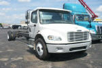 2009 Freightliner BUSINESS CLASS