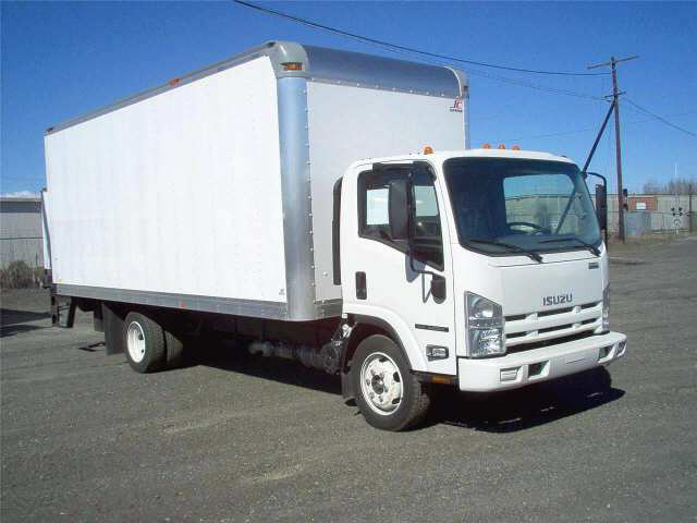 2010 ISUZU NRR