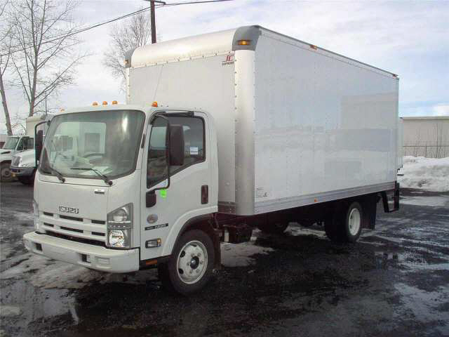 2010 ISUZU NQR