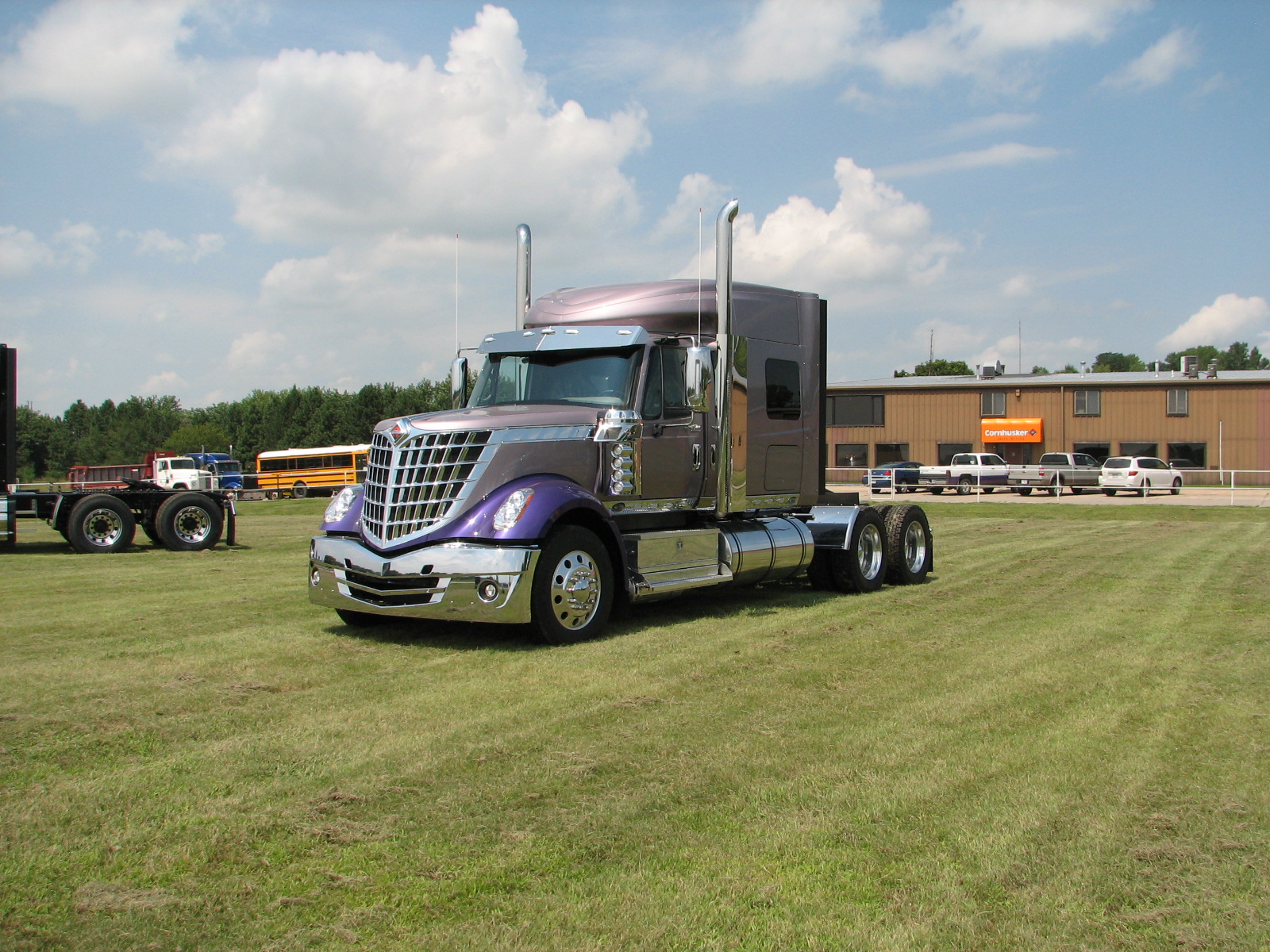 2011 International LoneStar