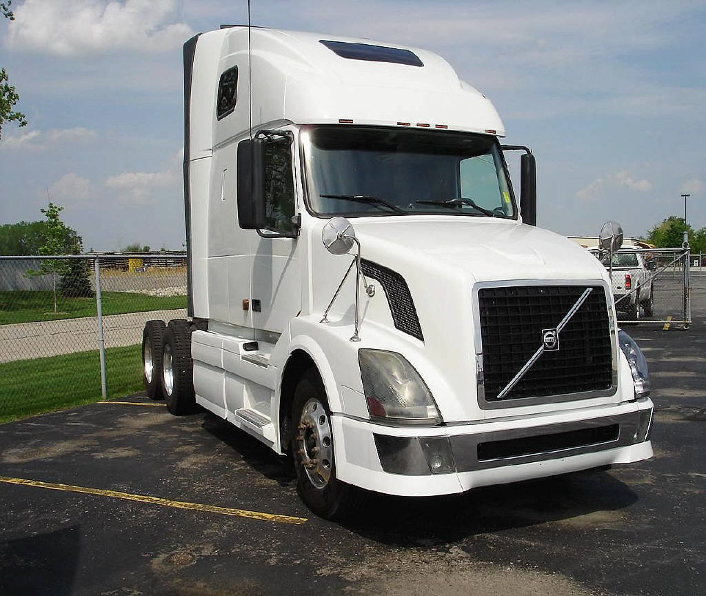 2007 VOLVO VNL64T670