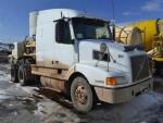 Used 2000 Volvo VNL64T610 for Sale