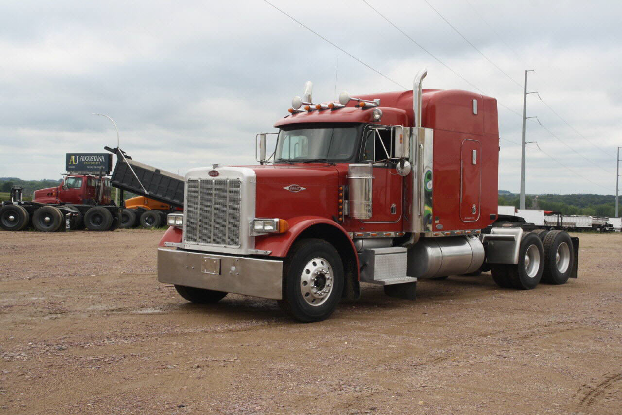 2000 Peterbilt 379