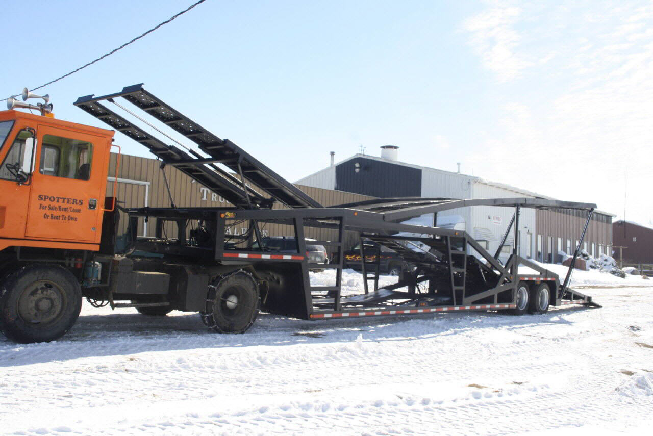 2000 Miller 48' Car Hauler