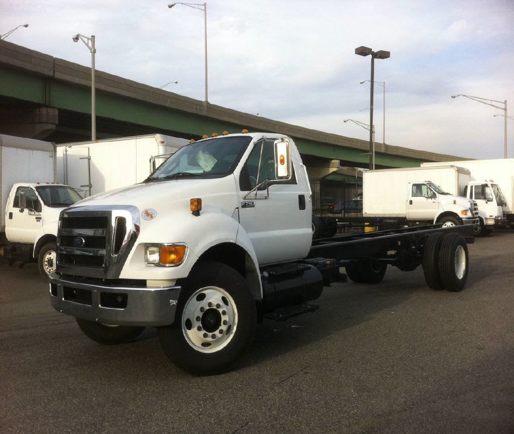 Ford f750 engine size #6