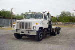 2000 International 2574