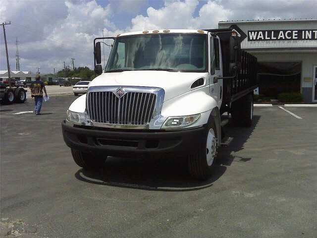 2005 International 4300