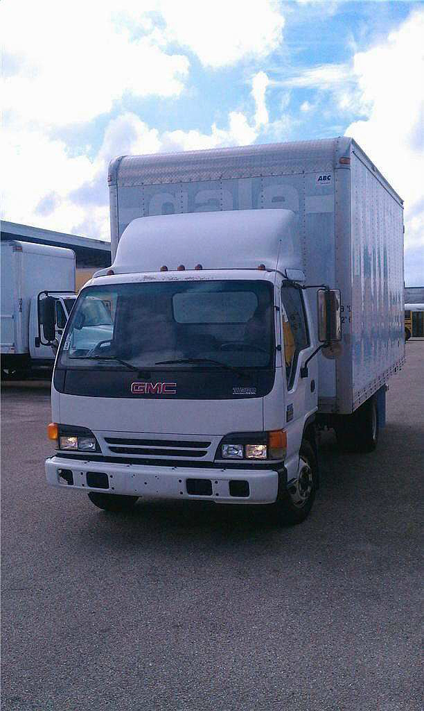 2003 GMC W4500
