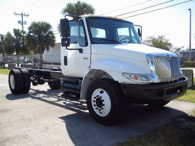 2002 International 4300