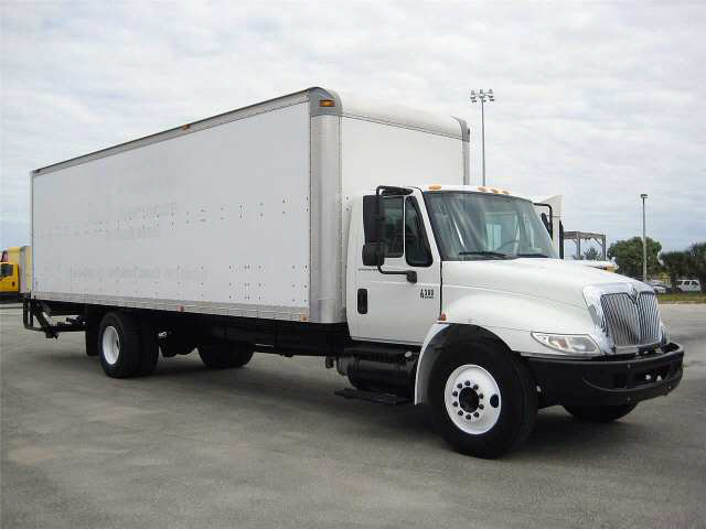 2004 International 4300