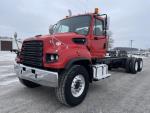 2014 Freightliner 114SD