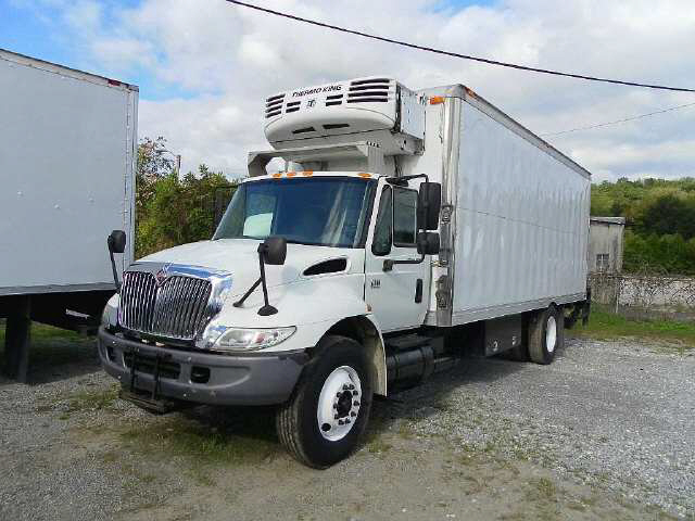 2004 International 4300