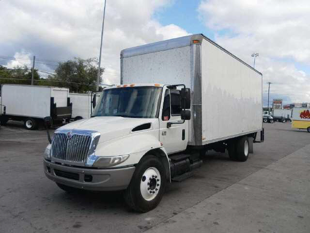2005 International 4300