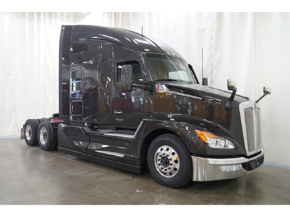 2025 Kenworth T680