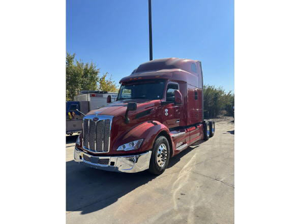 2026 Peterbilt 579