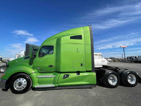 2022 Kenworth T680