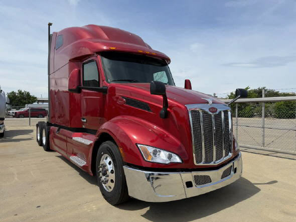 2026 Peterbilt 579