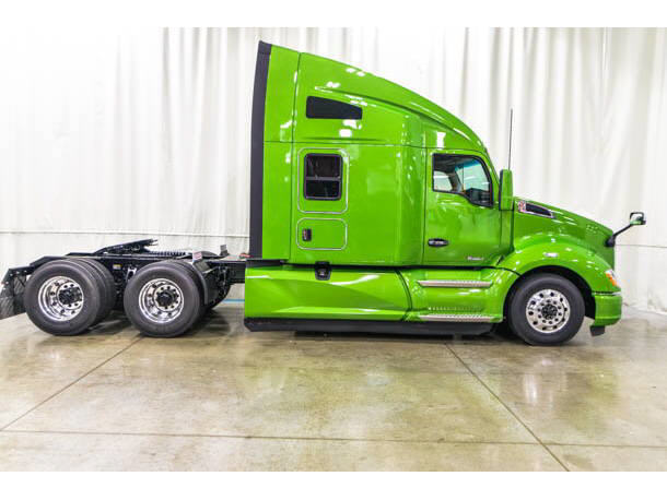 2021 Kenworth T680