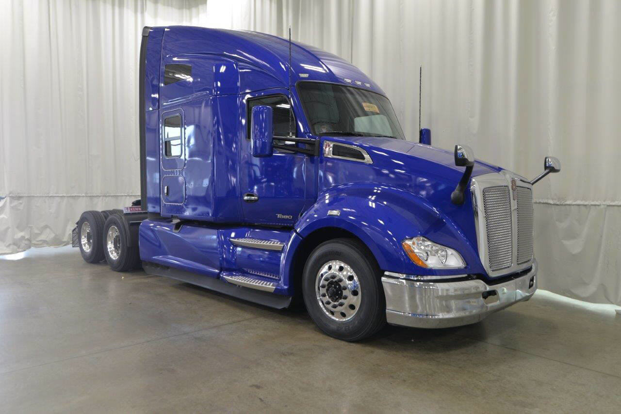 2022 Kenworth T680