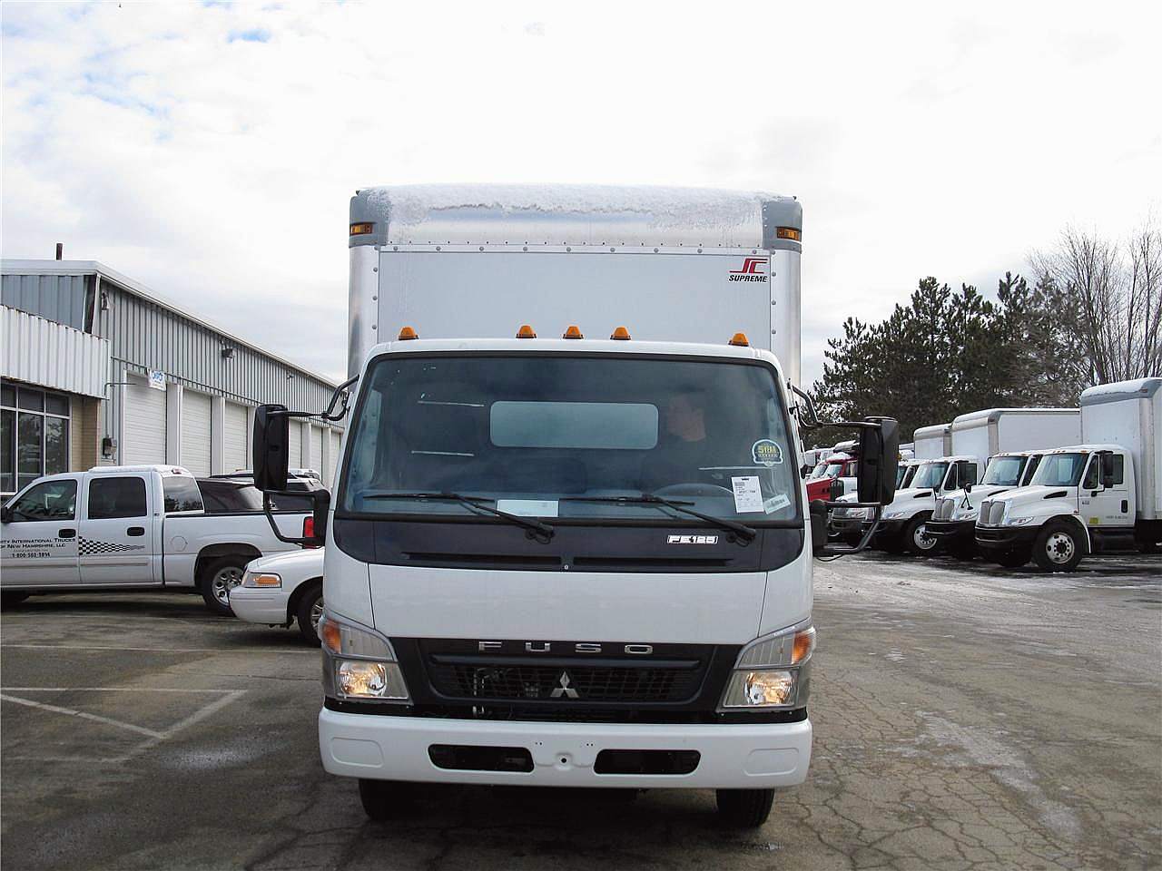 2010 MITSUBISHI FUSO FE125