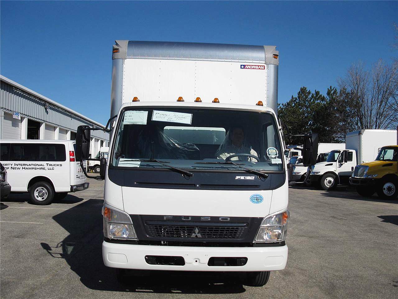 2010 MITSUBISHI FUSO FE180
