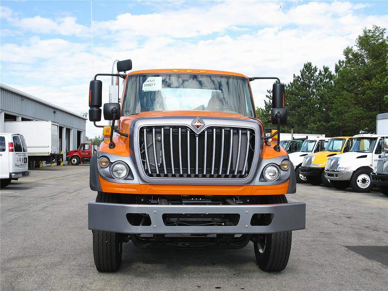 2011 INTERNATIONAL 7600