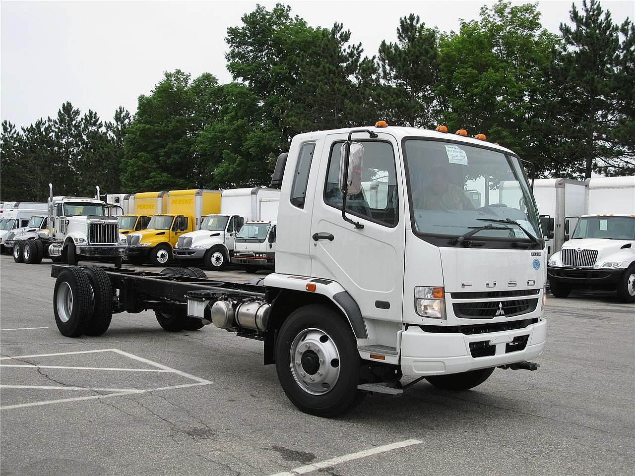 2010 MITSUBISHI FUSO FK260