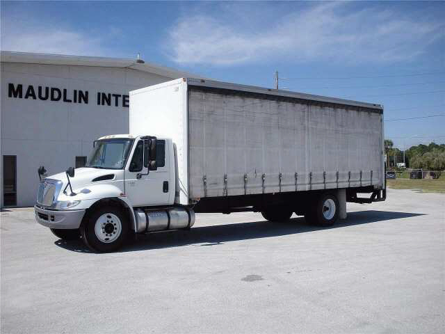 2006 International 4300