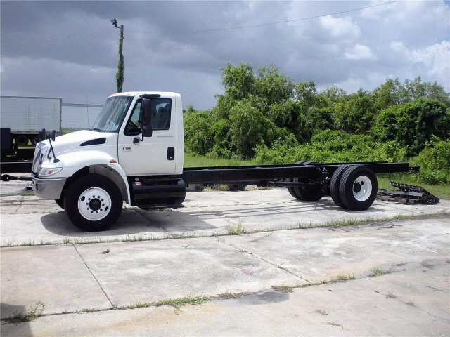 2005 International 4300