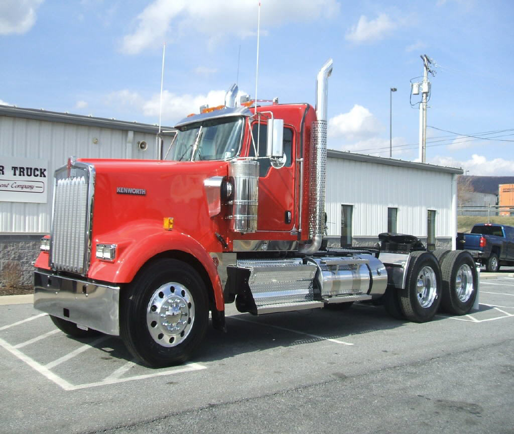 2018 Kenworth W900L