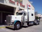 Used 2017 Peterbilt 389 for Sale