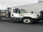 2004 International 4300  STAKEBED