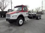 2005 Freightliner M2 106