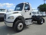 2004 Freightliner M2 106