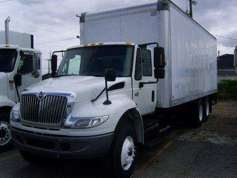 2005 International 4400