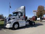 Used 2017 Freightliner Cascadia 113 for Sale